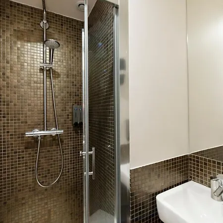 Marais Lovely Wifi - Air-Conditioned Apartment *